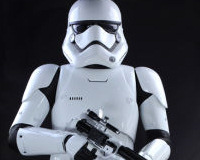 Levensgrote Stormtrooper te koop voor 8.000 dollar