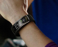 Samsung introduceert polsband Gear Fit