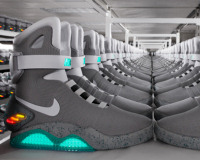 'Nike-schoenen uit Back to Future worden realiteit in 2015' (video)